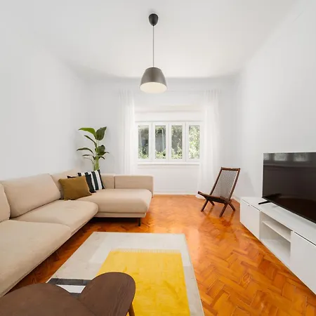3db- Sunlit Designer In The Heart Of ' Vendégház